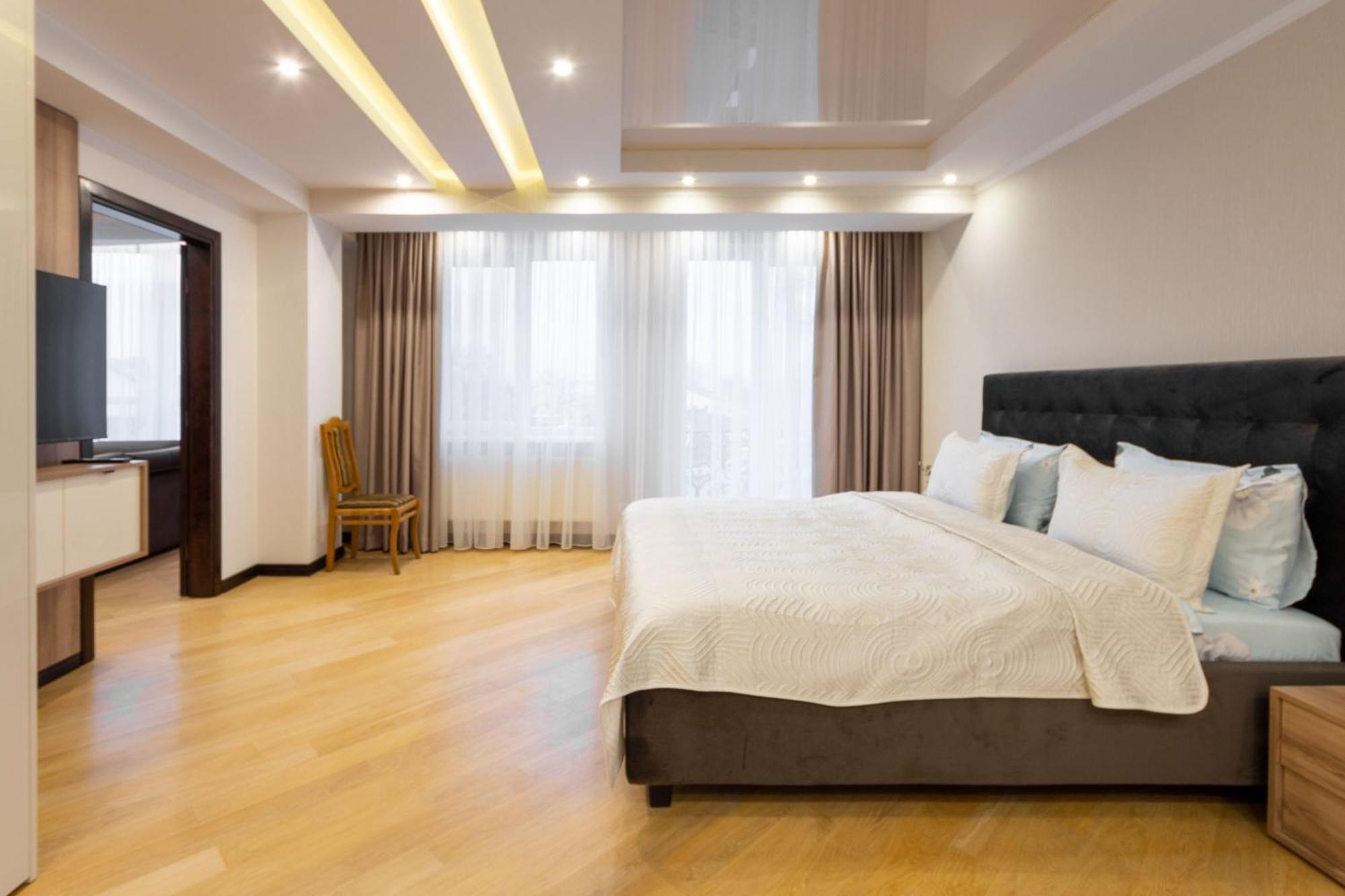 Center Old City Vaikor تشيسيناو المظهر الخارجي الصورة